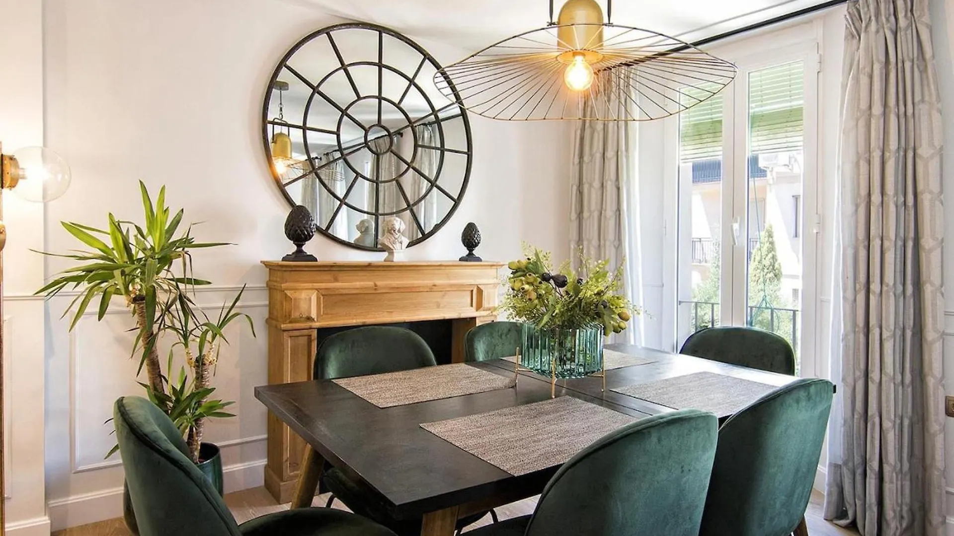 Chezmoihomes Duplex Cathedral Granada Apartment